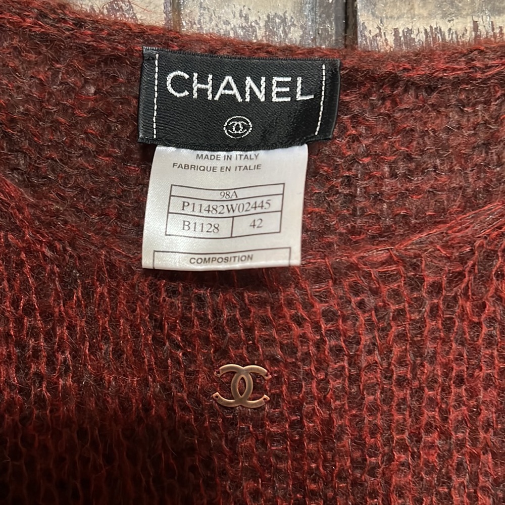 Chanel long sleeve sweater - Picture 2 of 6